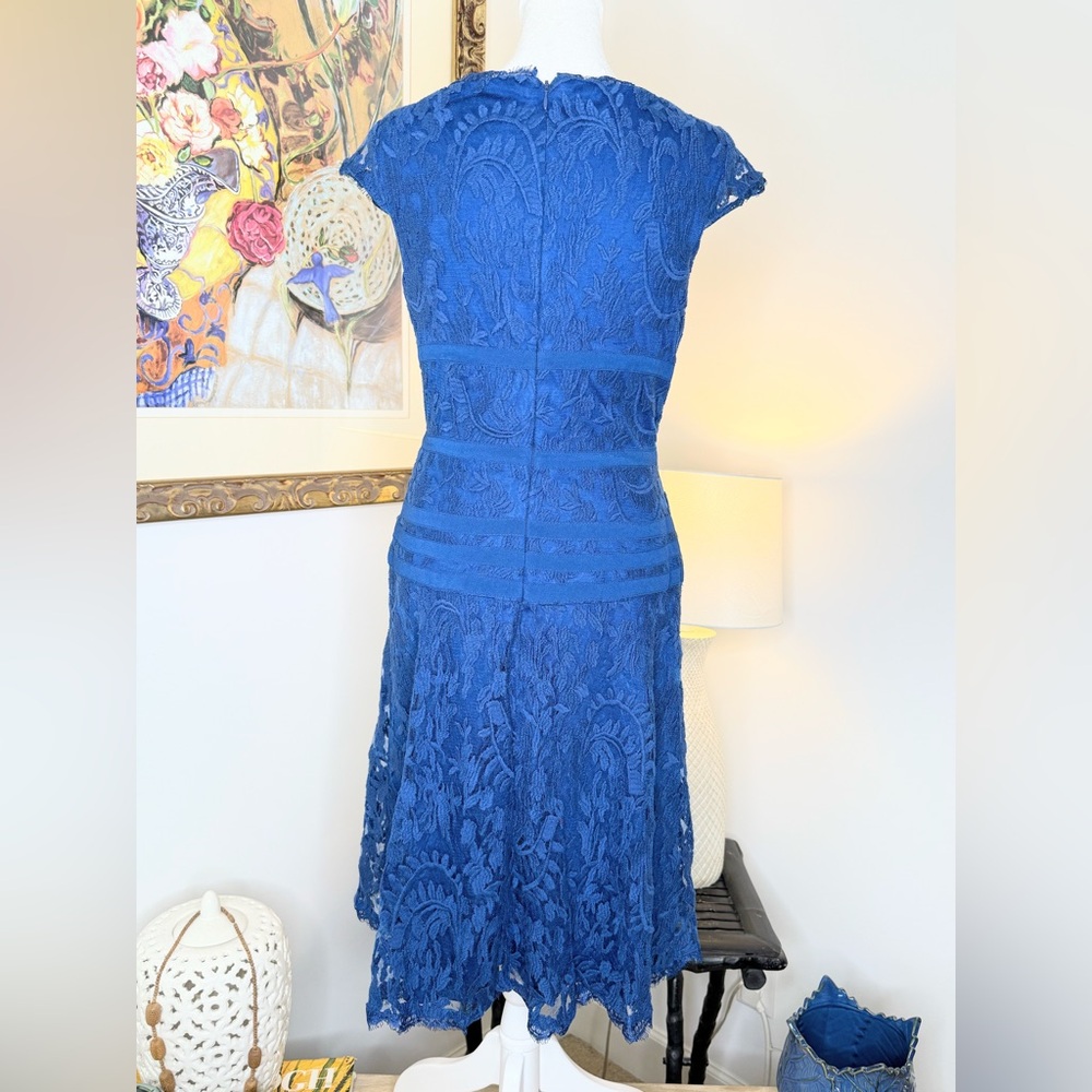 Adrianna Papell Blue Lace Fit & Flare Dress Size 8 Cocktail Party Wedding - Picture 11 of 16